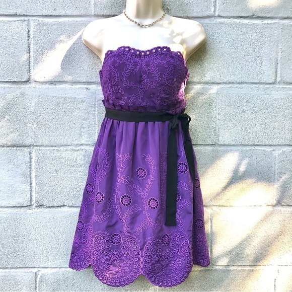 MINUET Purple Violet New With Tag Strapless Eyelet Party Dress Size Small NWT - Picture 3 of 16
